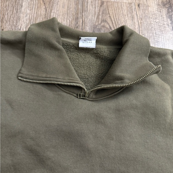 Outdoor Voices • Nimbus 1/4 Zip Sweatshirt - Picture 5 of 12